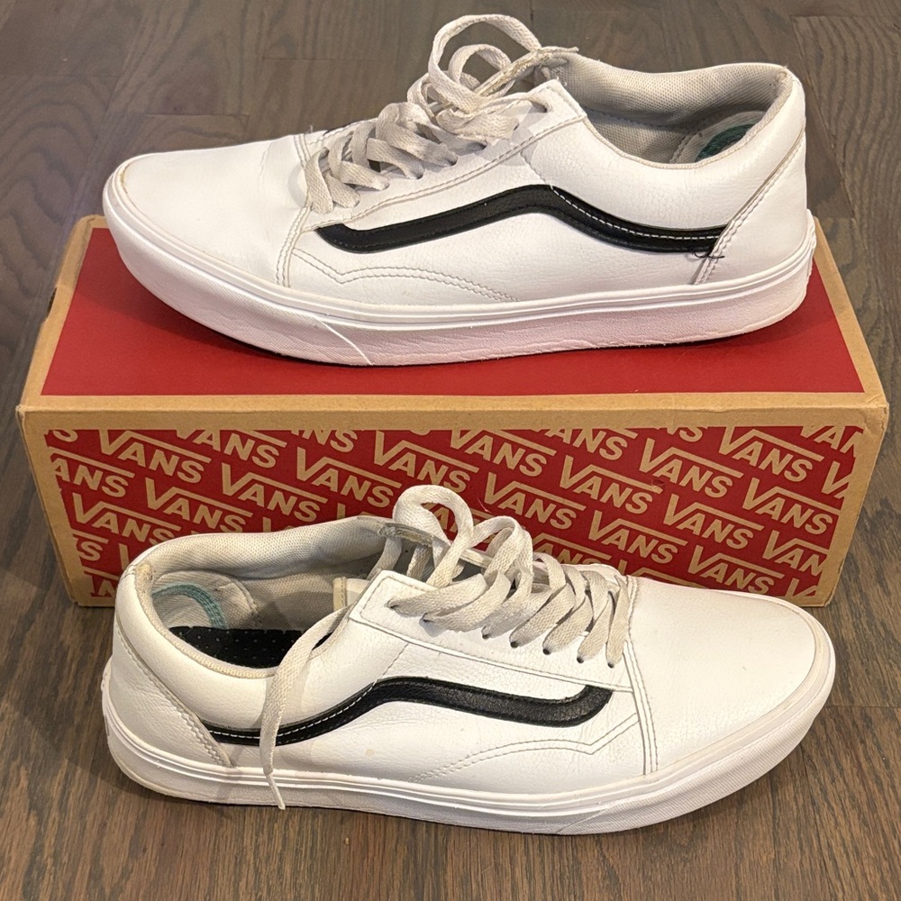 Vans Vintage Sport Classic Sneakers - Style 36. Men’s Size 11.5, Women’s Size 13